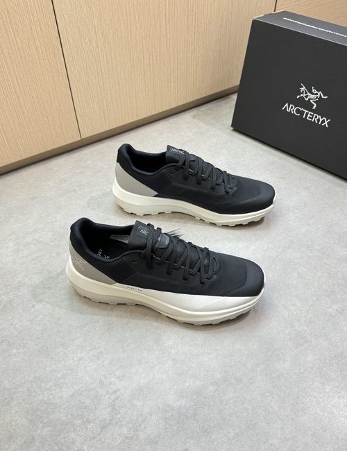 ArcTeryx Norvan LD Canvas Casual Sneakers