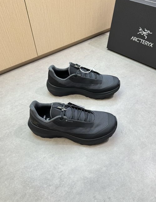 ArcTeryx Norvan LD Canvas Casual Sneakers
