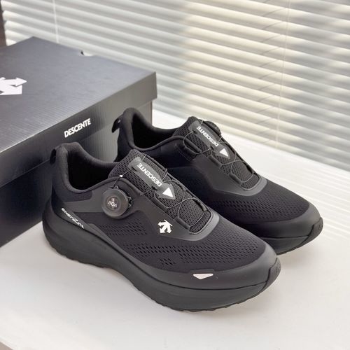 Descente Enerzite Comfortable Non-slip Running Shoes
