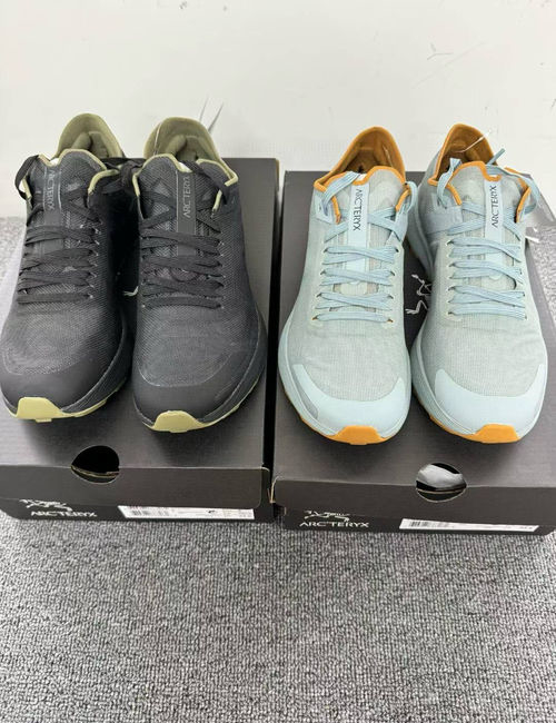 ArcTeryx Norvan SL2 Running Shoes In Black Green