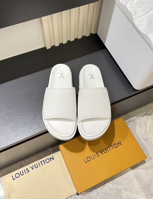 Louis Vuitton LV Relaxed Fit Casual Slide Sandals