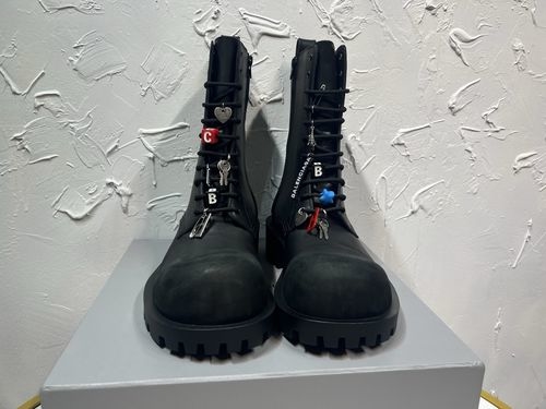 Balenciaga New Hummer Boots With Zipper, Leather Sole