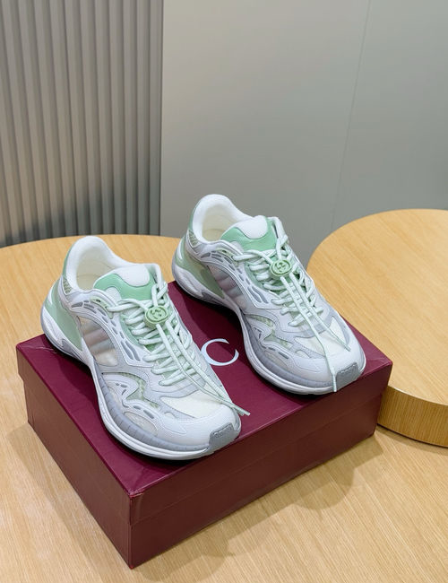 Gucci Sneakers With Signature Webbing Details
