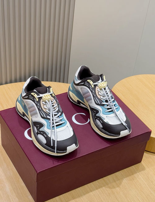 Gucci Sneakers With Signature Webbing Details