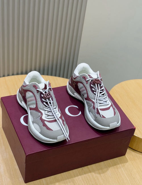 Gucci Sneakers With Signature Webbing Details