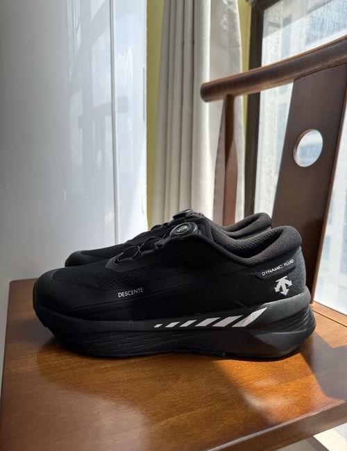 Descente Dfluid BOA Carbon Plate Running Shoes Black