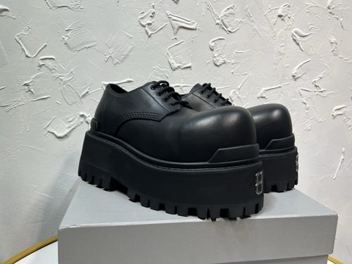 Balenciaga Combat Strike Thick-sole Derby Shoes