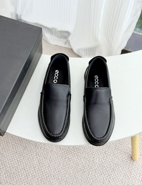 Ecco Classic Casual Leather Shoes