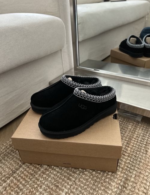 UGG Shearling Ethnic Style Snow Boots