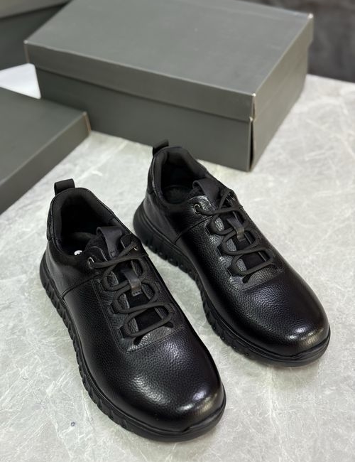 Ecco Golf Waterproof Casual Sneakers