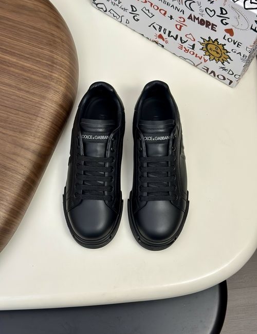 Dolce & Gabbana DG Portofino Calfskin Sneakers With DG Logo
