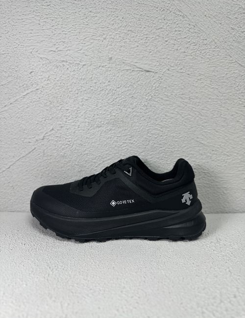 Descente GORE-TEX Casual Comfortable Anti-slip Shoes