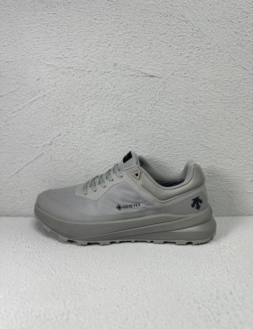 Descente GORE-TEX Casual Comfortable Anti-slip Shoes