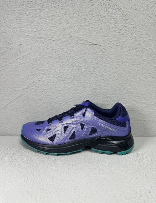 Salomon XT-Whisper Void Glow Running Shoes Purple
