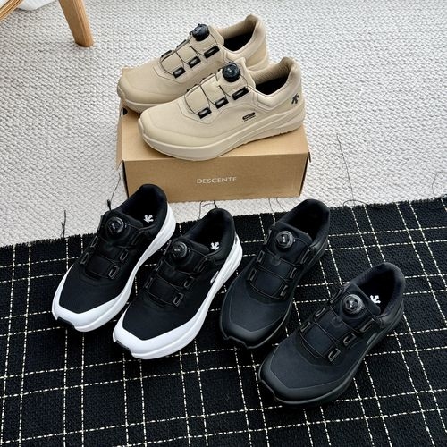 Descente Breathable Cushioned BOA Running Shoes