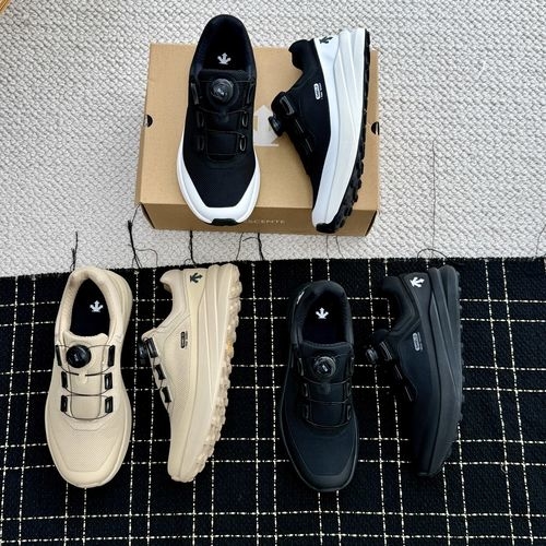 Descente Breathable Cushioned BOA Running Shoes