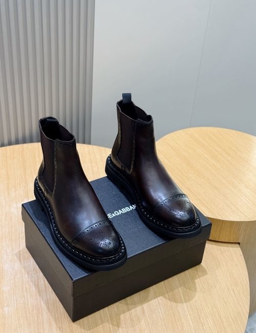Dolce & Gabbana DG Cowhide Chelsea Boots With Leather Sole