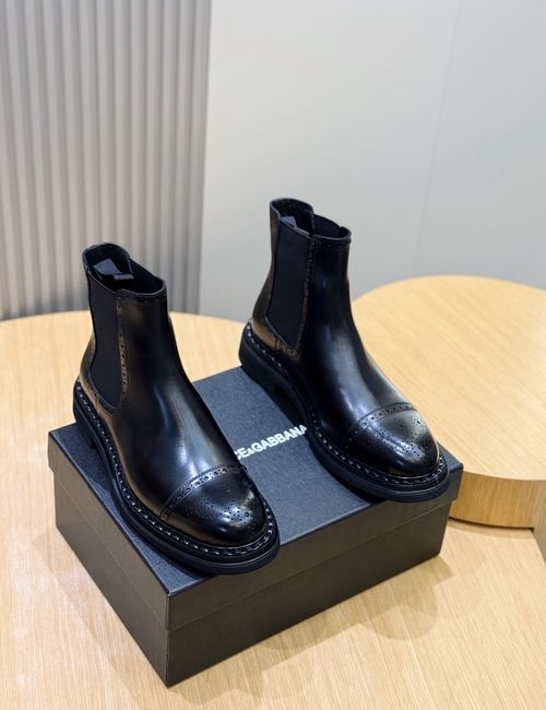 Dolce & Gabbana DG Cowhide Chelsea Boots With Leather Sole