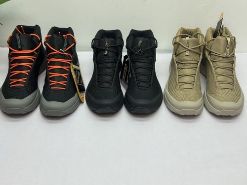 ArcTeryx Kopec Mid GTX Non-slip Hiking Shoes