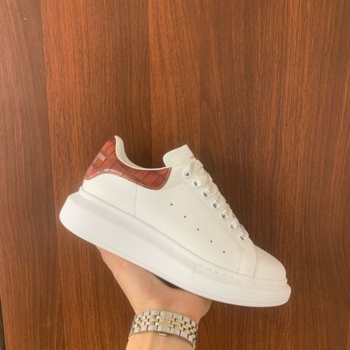 McQueen Premium Cowhide Leather Sneakers With Box