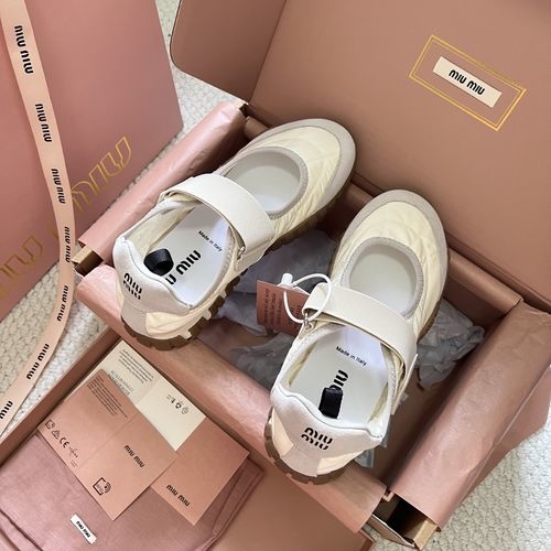 Miu Miu Velcro Platform Canvas Casual Sneakers