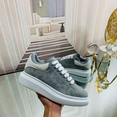 McQueen Patterned Leather Casual Sneakers