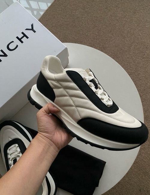 Givenchy Quilted Leather Low-top Sneakers