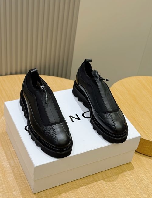 Givenchy Round Toe Thick Sole Leather Shoes