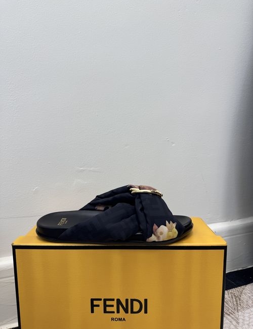 Fendi Classic Buckle Slippers With Elegance