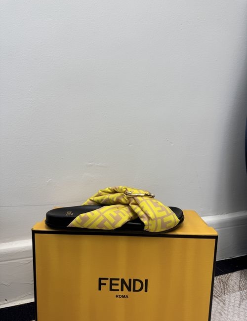 Fendi Classic Buckle Slippers With Elegance