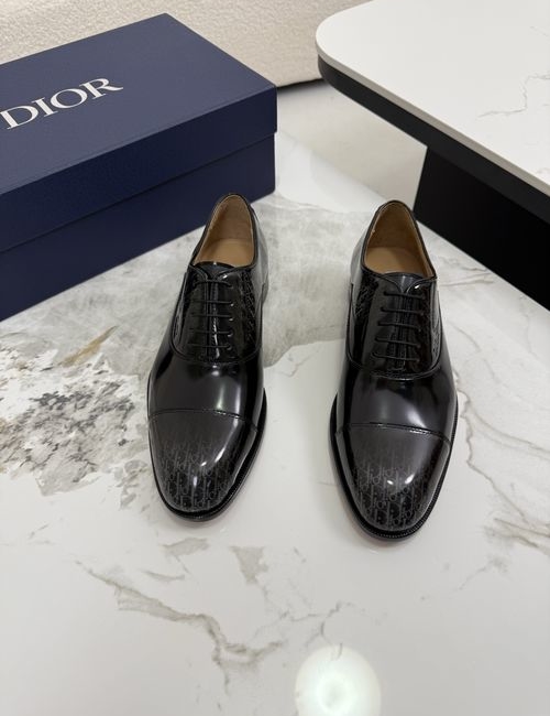 Christian Dior CD Calf Leather Formal Shoes With Buckle