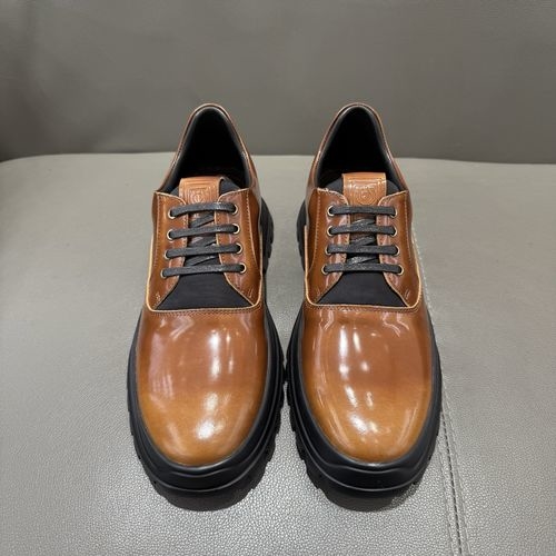 Ferragamo Patina Leather Derby Shoes Textured Sole