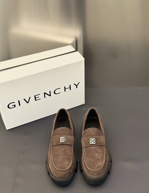 Givenchy Show Series Leather Ankle Boots With Logo
