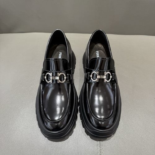 Ferragamo Casual Urban Loafers With Stitching And Buckle