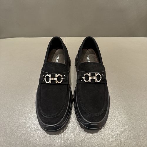 Ferragamo Casual Urban Loafers With Stitching And Buckle