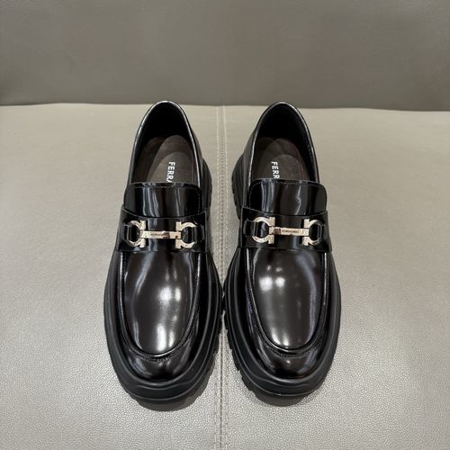 Ferragamo Classic Loafers With Gancini Buckle And Stitching