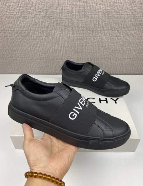 Givenchy Urban Street Black Leather Sneakers