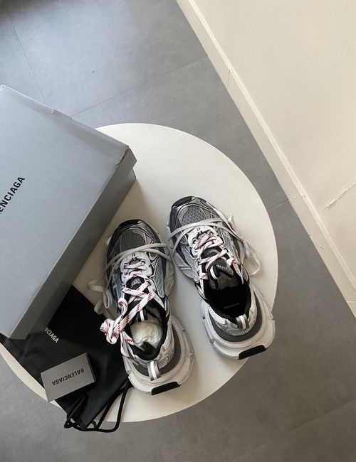 Balenciaga 3XL Vintage Distressed Chunky Sneakers