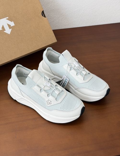 Descente Breathable Cushioned Running Shoes For Sports