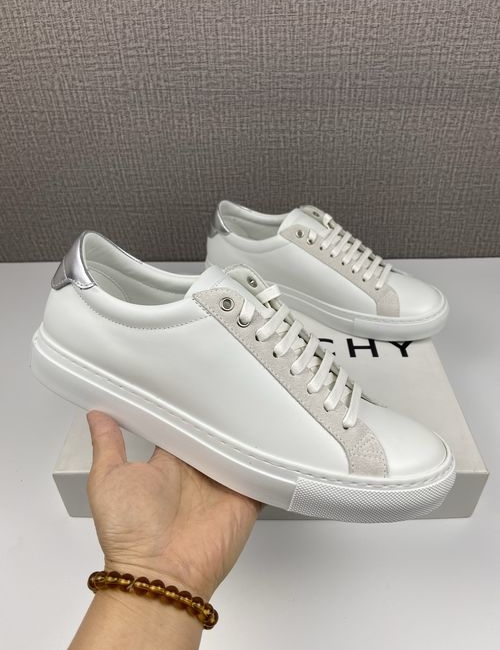 Givenchy Urban Street Low-top Soft Leather Sneakers Elastic Band