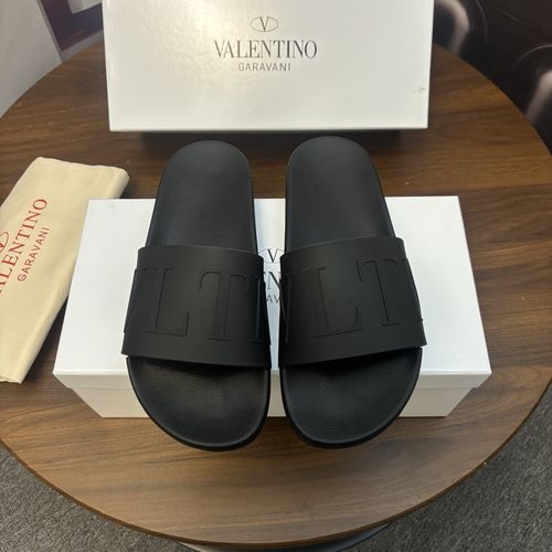 Valentino Original Material Slippers Fine Workmanship Comfortable