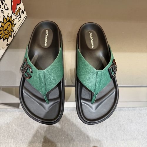 Dolce & Gabbana DG Leather Sandals With DG Buckle