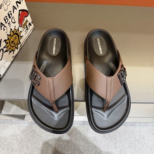 Dolce & Gabbana DG Leather Sandals With DG Buckle