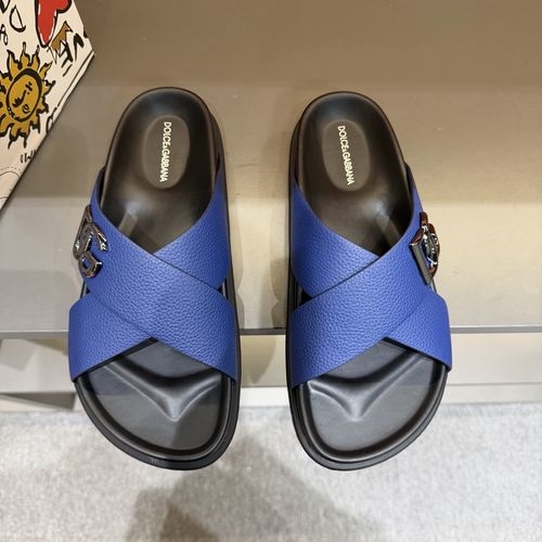Dolce & Gabbana DG Leather Sandals With DG Buckle