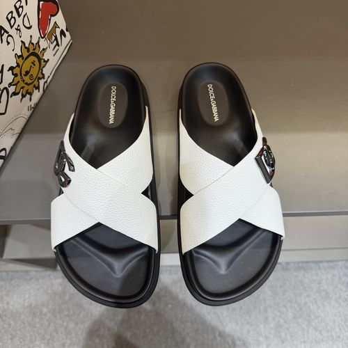 Dolce & Gabbana DG Leather Sandals With DG Buckle