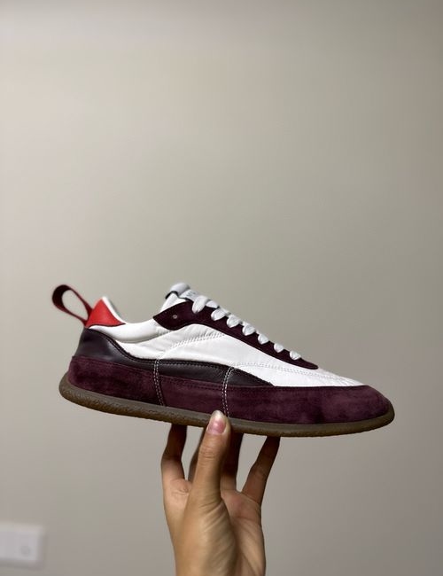McQueen Premium Cowhide Sneakers With Accessories