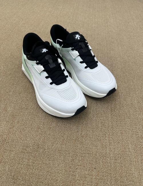 Descente ENERZITE D/F 3.0 Cushioned Running Shoes