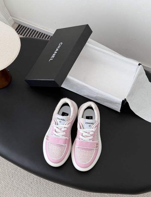 Chanel Color Block Casual Sneakers With Embossed Logo