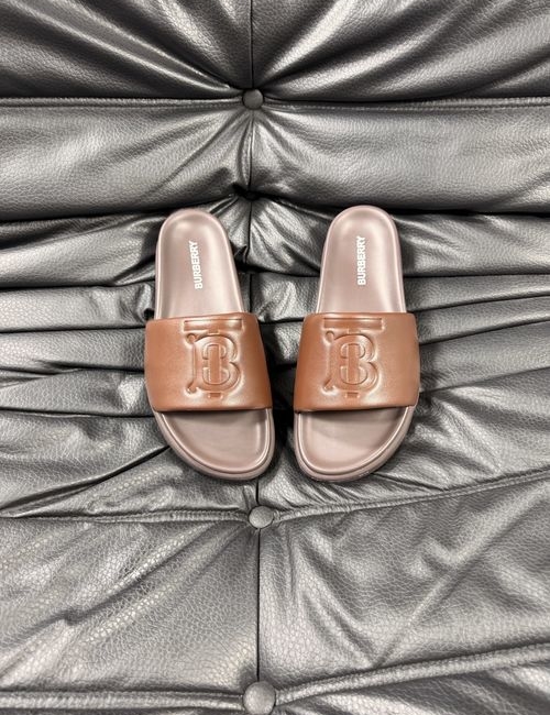 Burberry Vintage Check Slides With Rubber Sole