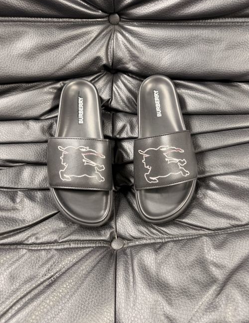 Burberry Vintage Check Slides With Rubber Sole